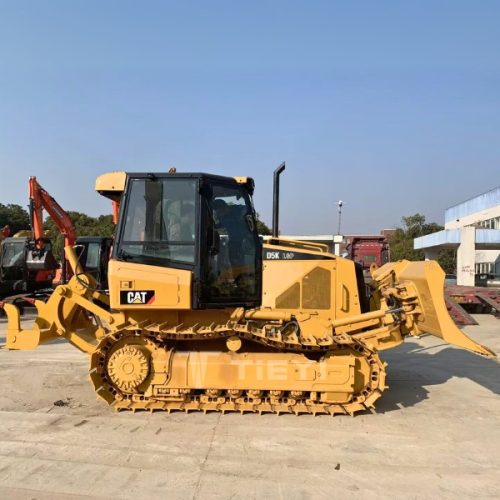 CAT D5K Bulldozer